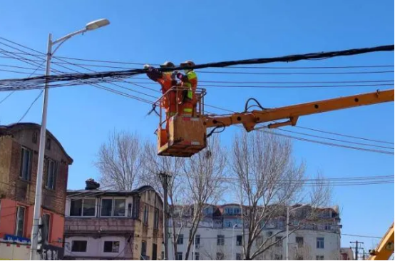 黑龙江哈尔滨推进线缆规范整治 &ldquo;空中蜘蛛网&rdquo;现象明显改善